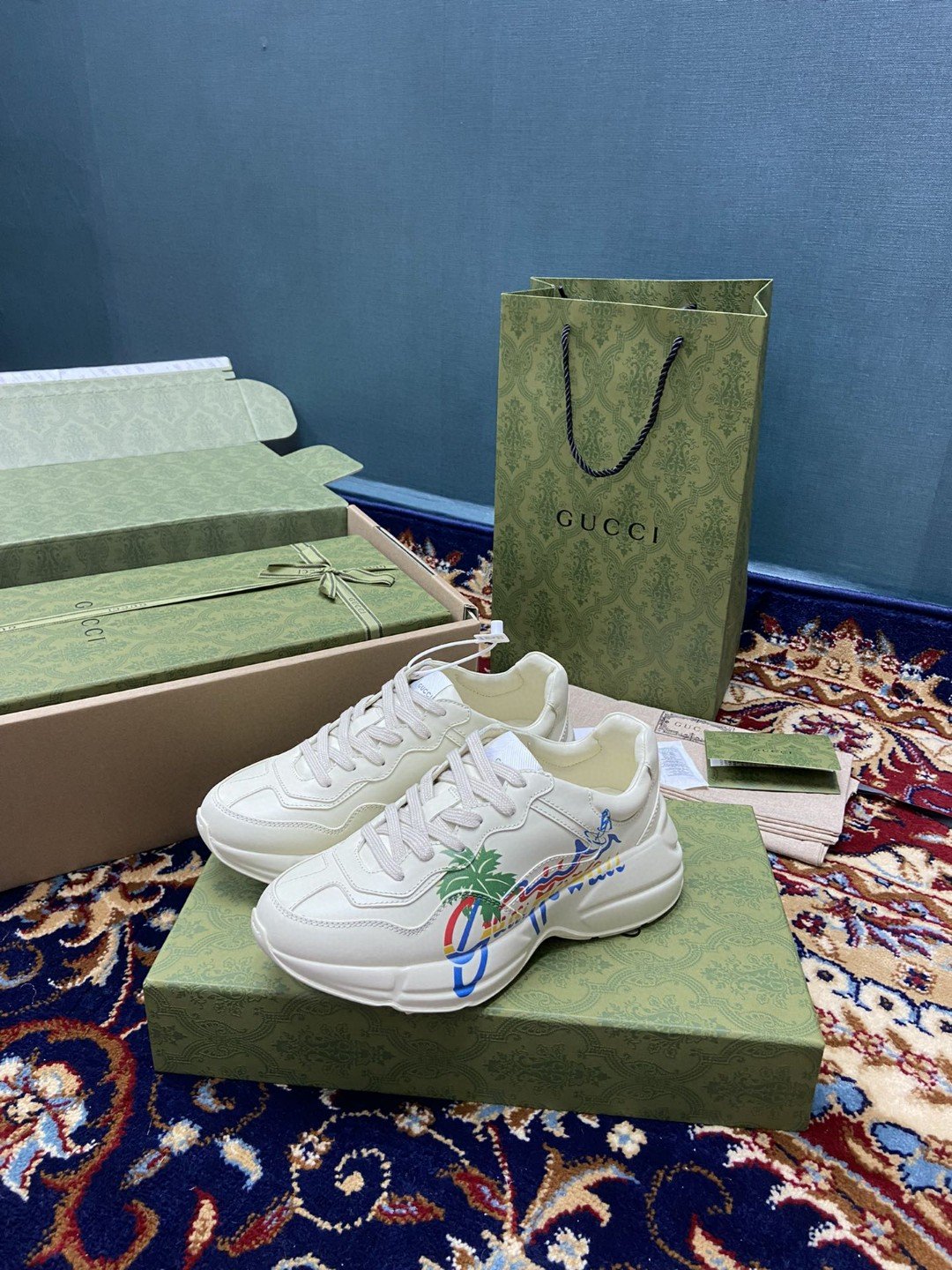 Gucci Women’s Rhyton Sneakers With Lighton Hawaii White Ivory For Women 552851 DRW00 1000