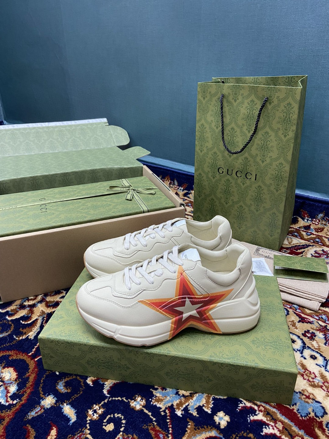 Gucci Women’s Rhyton Sneakers With Logo Print White Ivory For Women 6548636 DRW00 9022