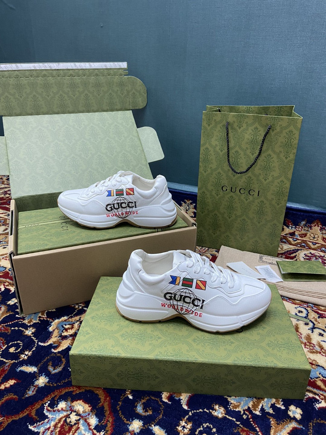 Gucci Women’s Rhyton Sneakers With Worldwide White Ivory For Women 599146 DRW00 9014