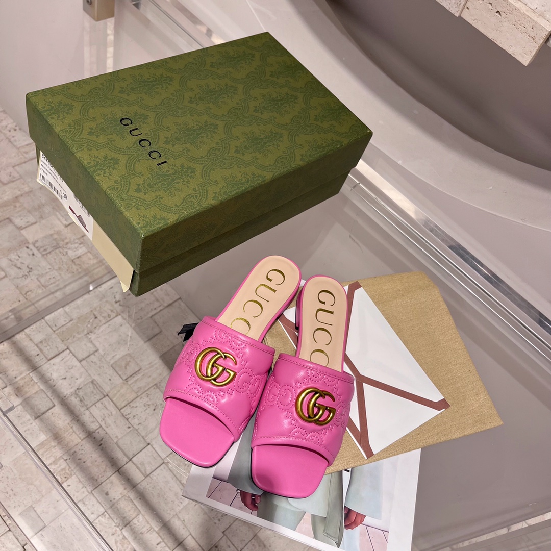 Gucci Women’s Slide Sandal With Double G Pink For Women GG