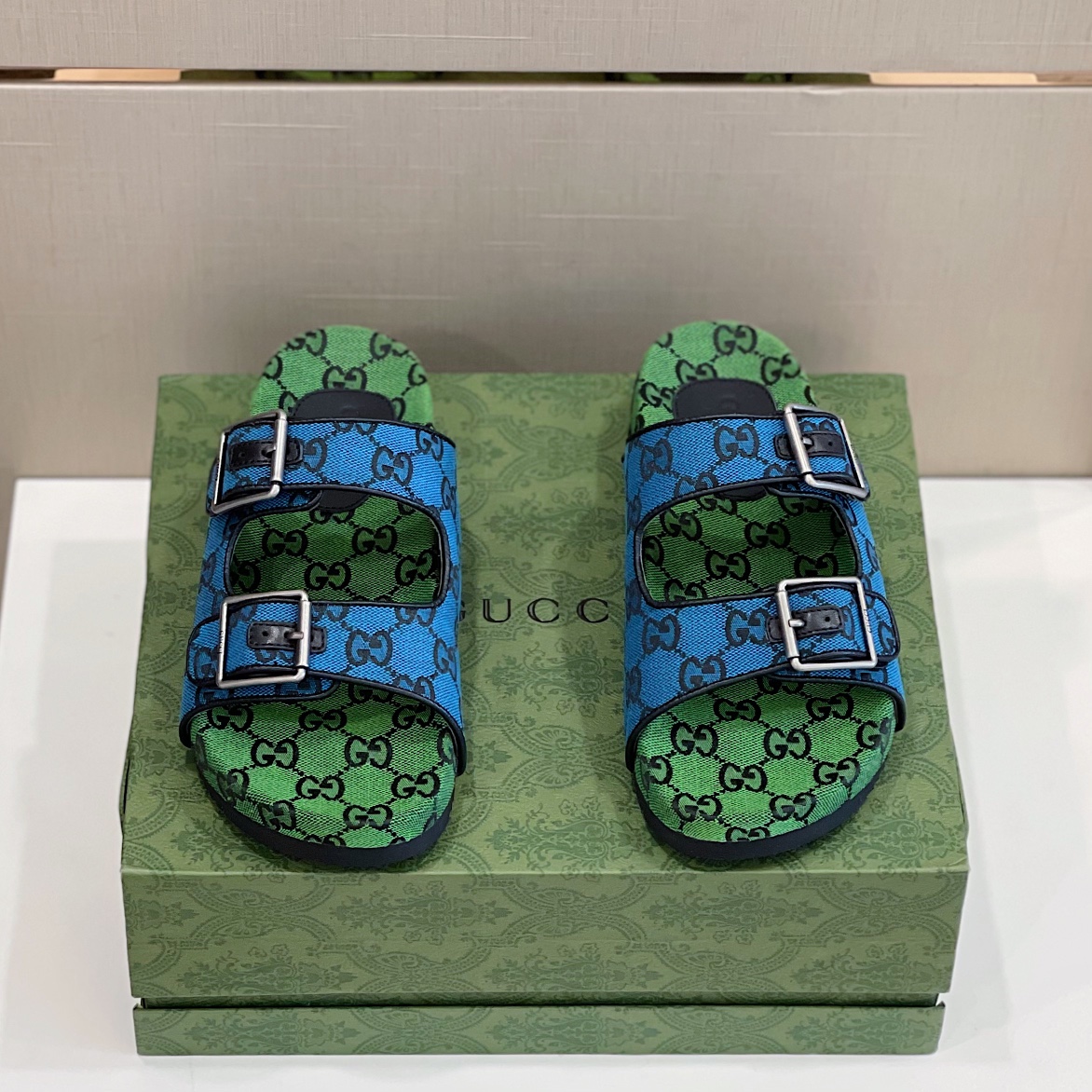 Gucci Women’s Slide Sandal With Straps Beige And Blue For Women GG