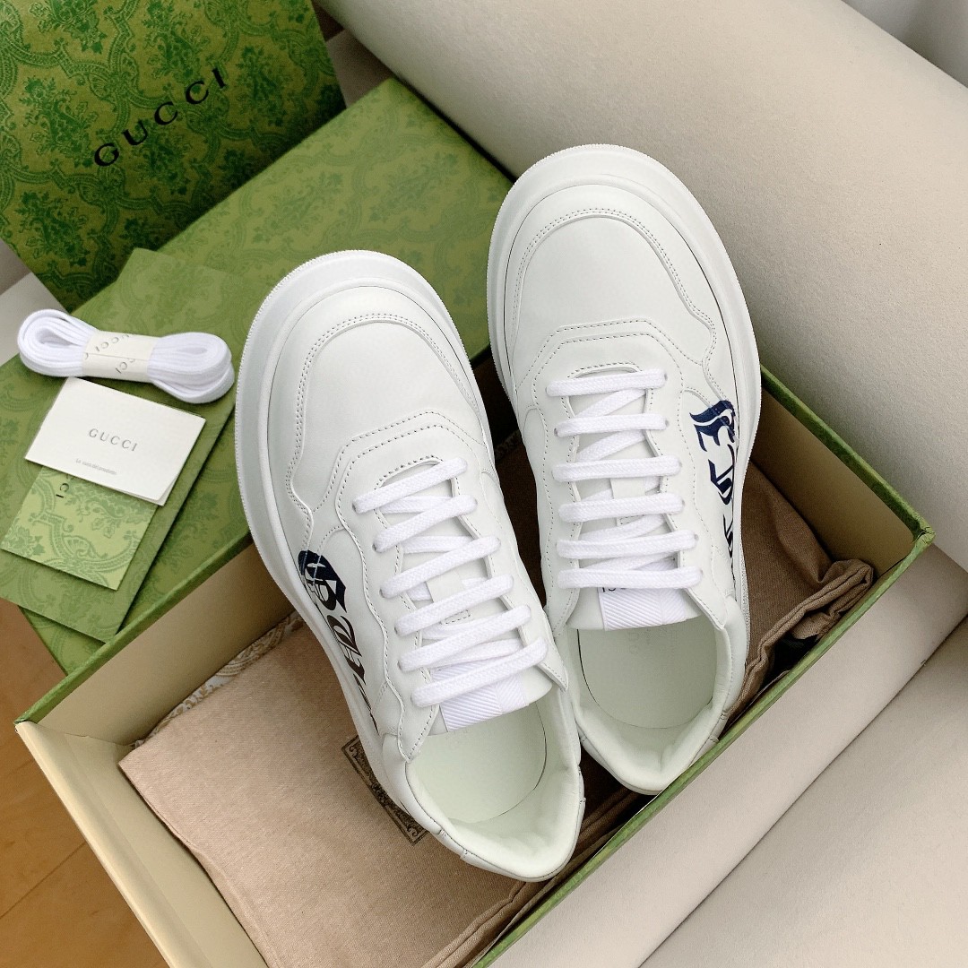 Gucci Women’s Sneaker White With Gucci Print For Women 670408 1XL10