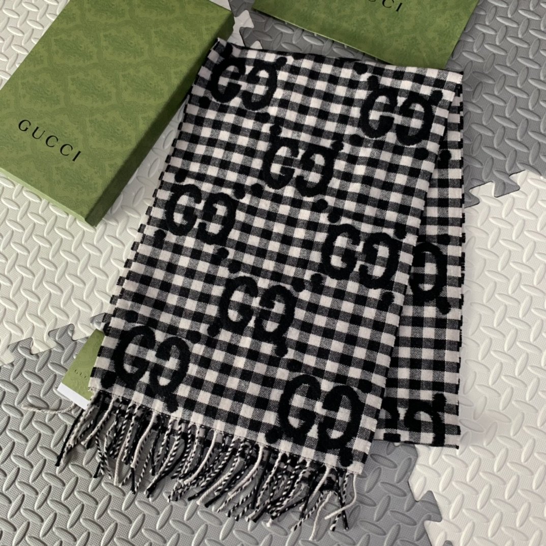 Gucci Wool Scarf Black/White 220cm/87in