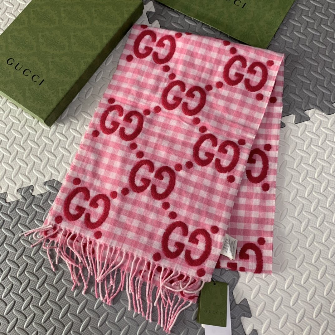 Gucci Wool Scarf Pink/Red 220cm/87in