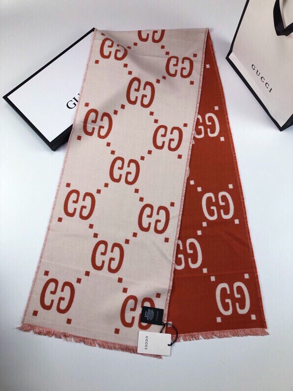 Gucci Wool Silk Jacquard Monogram Red/ White Scarf 180cm/71in