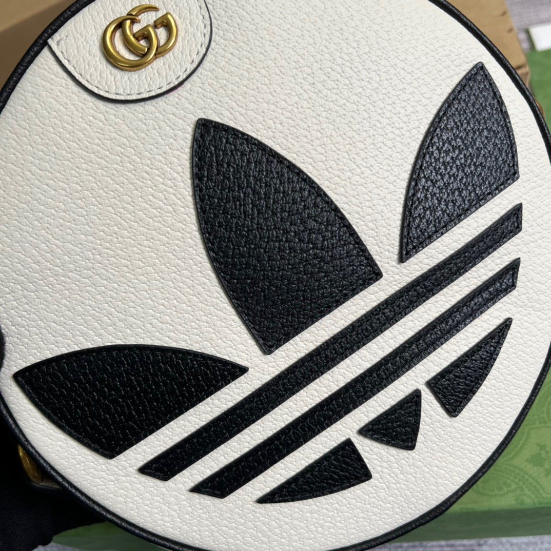 Gucci x Adidas Ophidia Shoulder Bag White For Women, Women’s Bags 8.6in/22cm GG 702626 DJ24T 8847