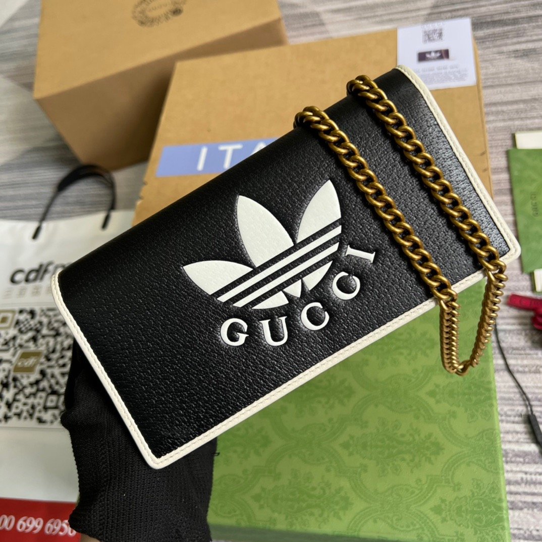 Gucci x Adidas Wallet With Chain Black For Women, Women’s Bags 7.5in/19cm GG 621892 UZ3BG 1057