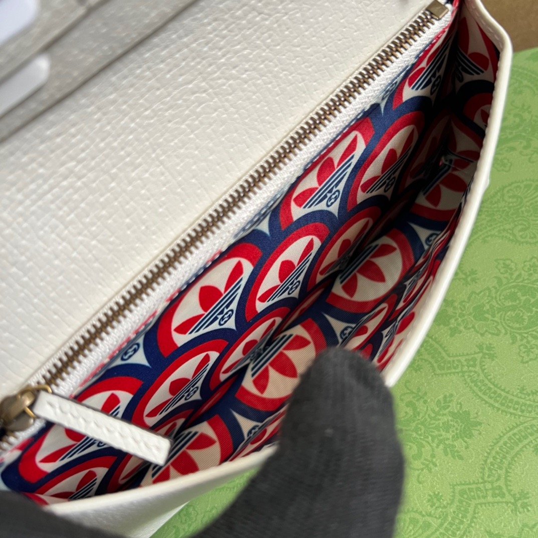 Gucci x Adidas Wallet With Chain Red For Women, Women’s Bags 7.5in/19cm GG 621892 UZ3BG 6484