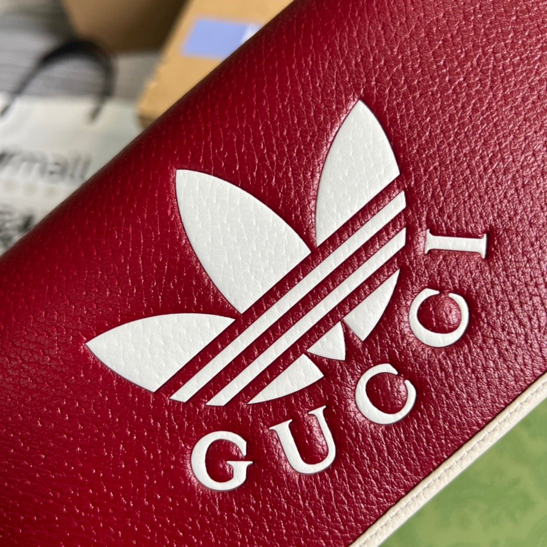 Gucci x Adidas Wallet With Chain Red For Women, Women’s Bags 7.5in/19cm GG 621892 UZ3BG 6484