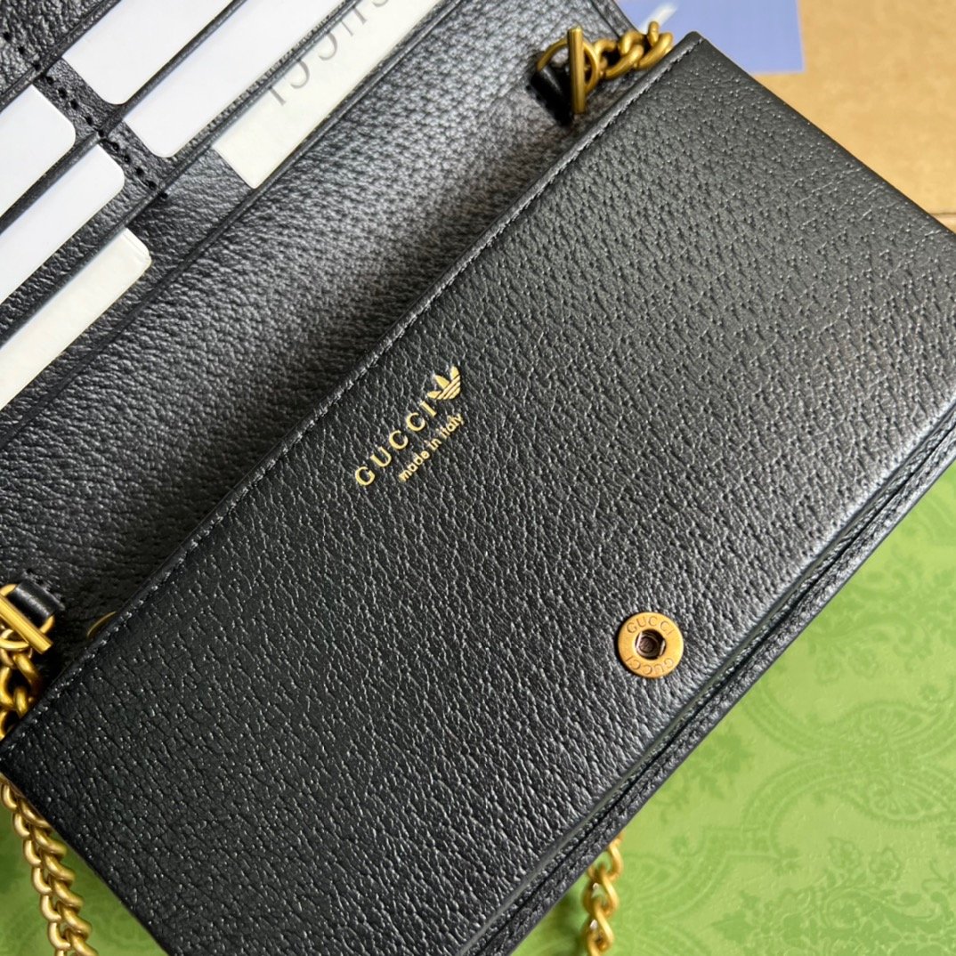 Gucci x Adidas Wallet With Chain White For Women, Women’s Bags 7.5in/19cm GG 621892 UZ3BG 8847