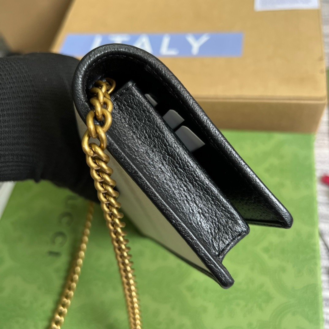 Gucci x Adidas Wallet With Chain White For Women, Women’s Bags 7.5in/19cm GG 621892 UZ3BG 8847