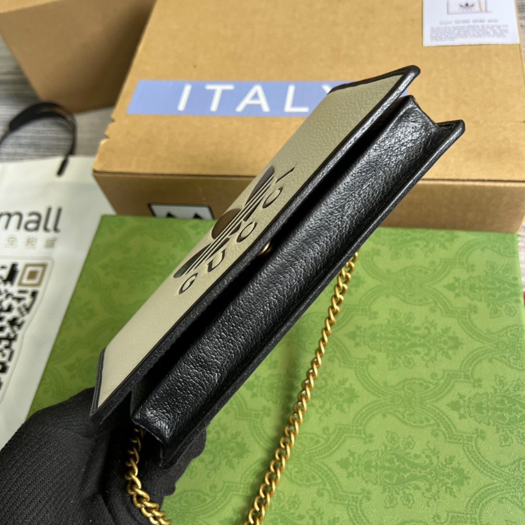 Gucci x Adidas Wallet With Chain White For Women, Women’s Bags 7.5in/19cm GG 621892 UZ3BG 8847