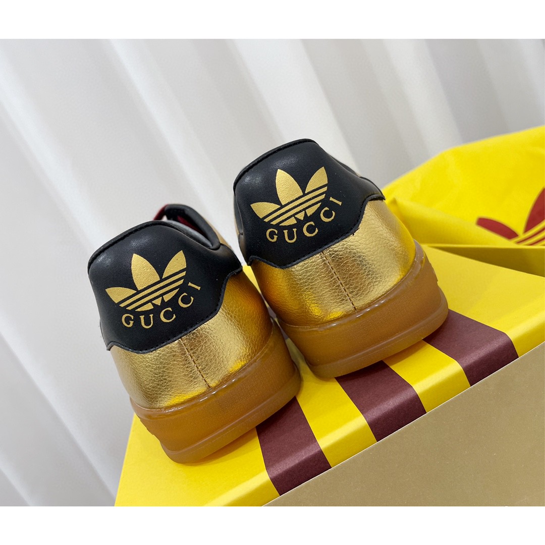 Gucci x Adidas Women’s Gazelle Sneaker Metallic Gold For Women 707847 AAA2M 8043