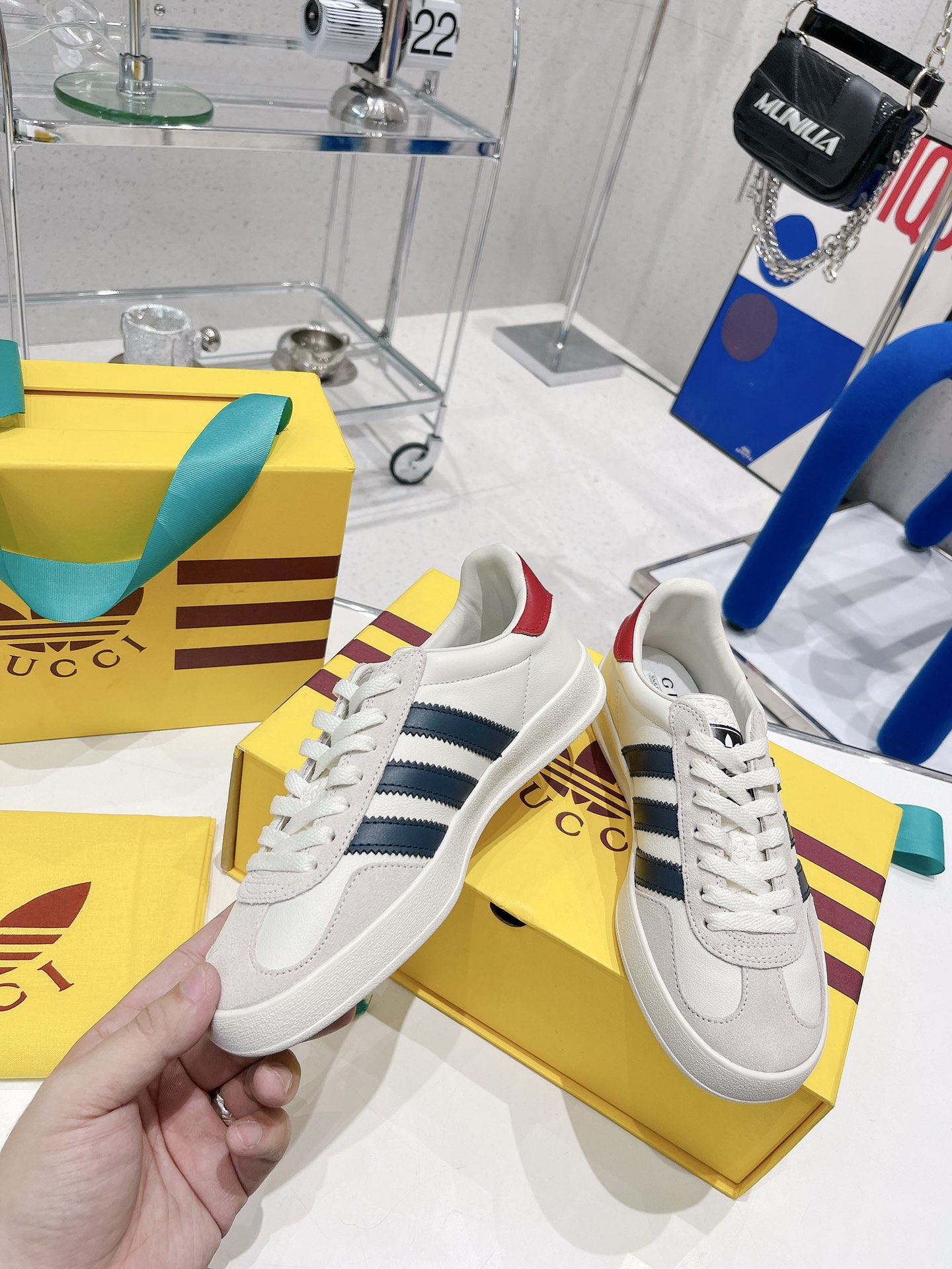 Gucci x Adidas women’s Gazelle Sneaker White For Women GG 707861 UTT10 9060