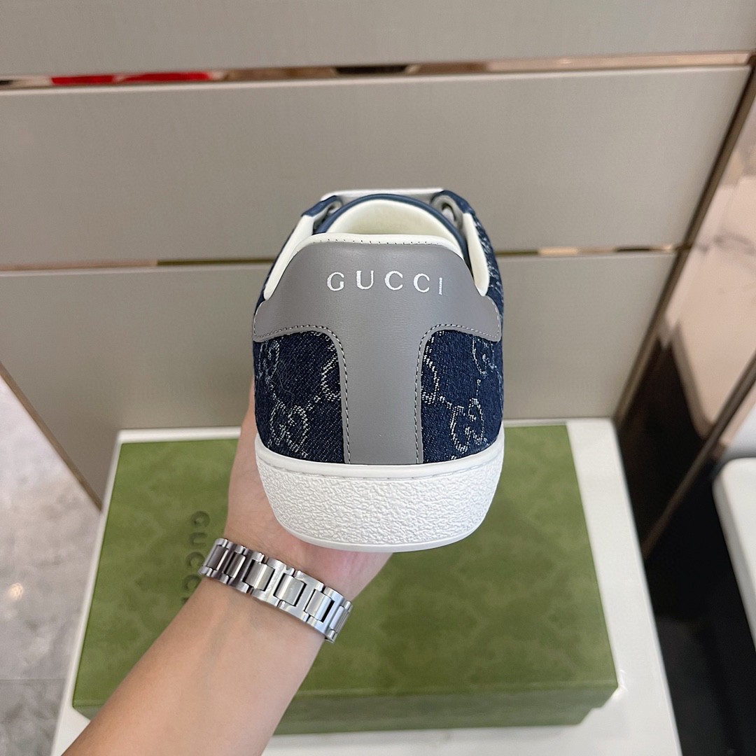 Gucci x Adidas Women’s GG Sneakers Blue For Women 707861