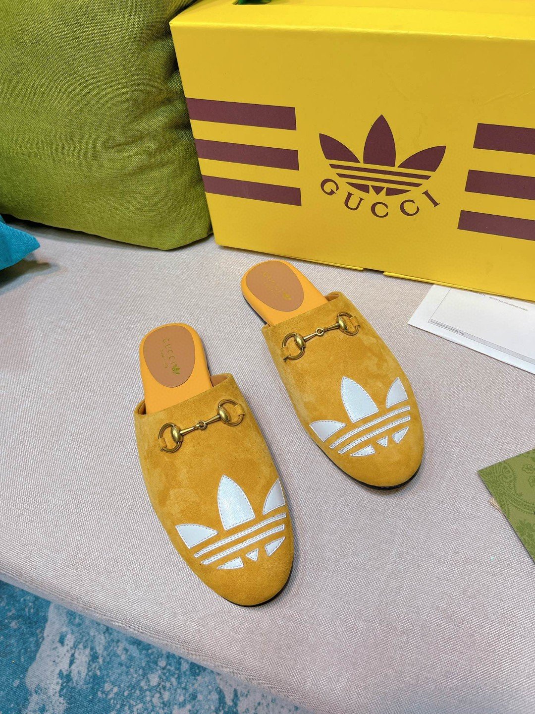 Gucci x Adidas Women’s GG Trefoil Slipper Yellow For Women GG 702211 DE8X0 7660