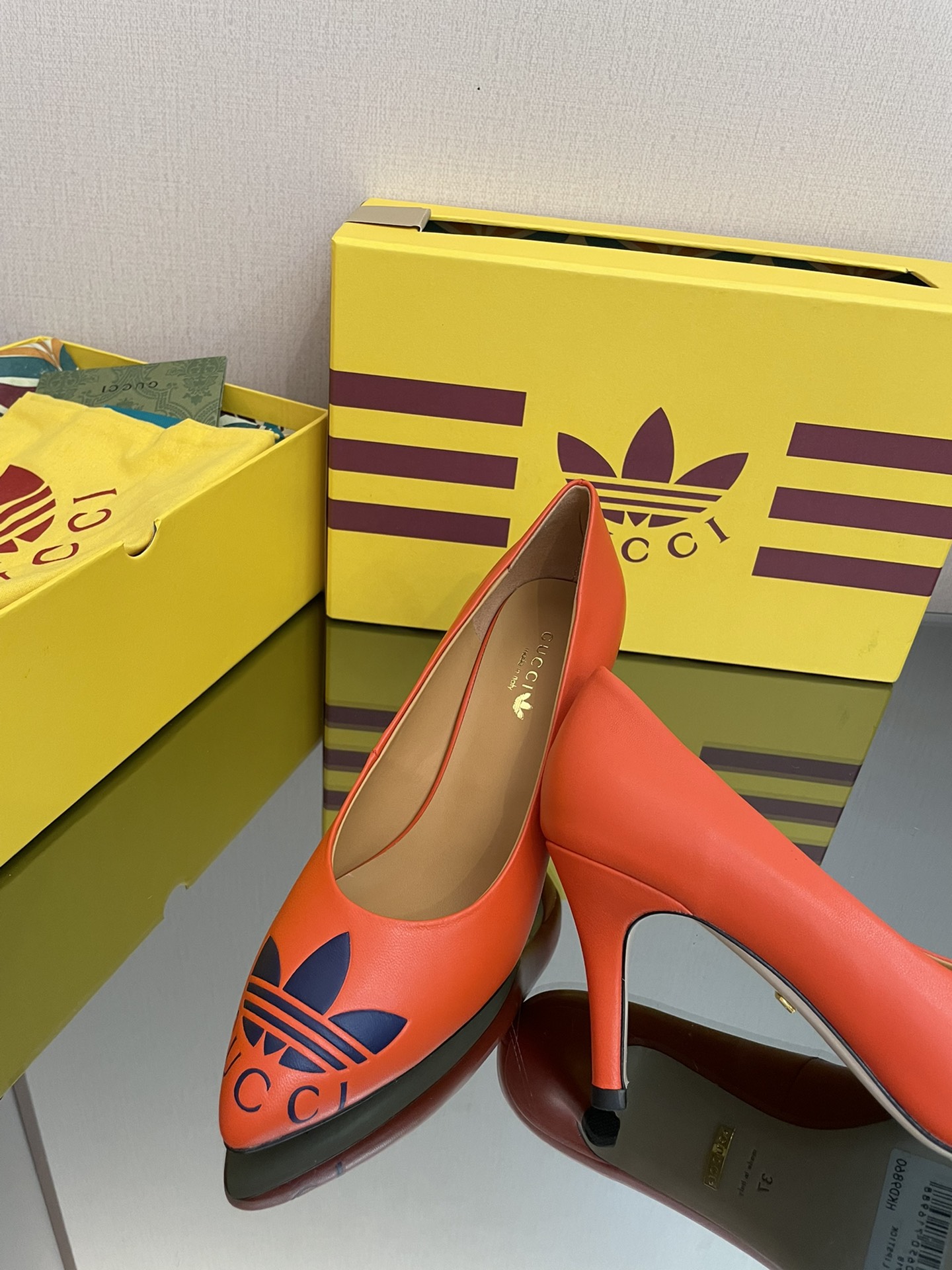 Gucci x Adidas Women’s Trefoil Pump Orange For Women GG 702213 C9D00 7519