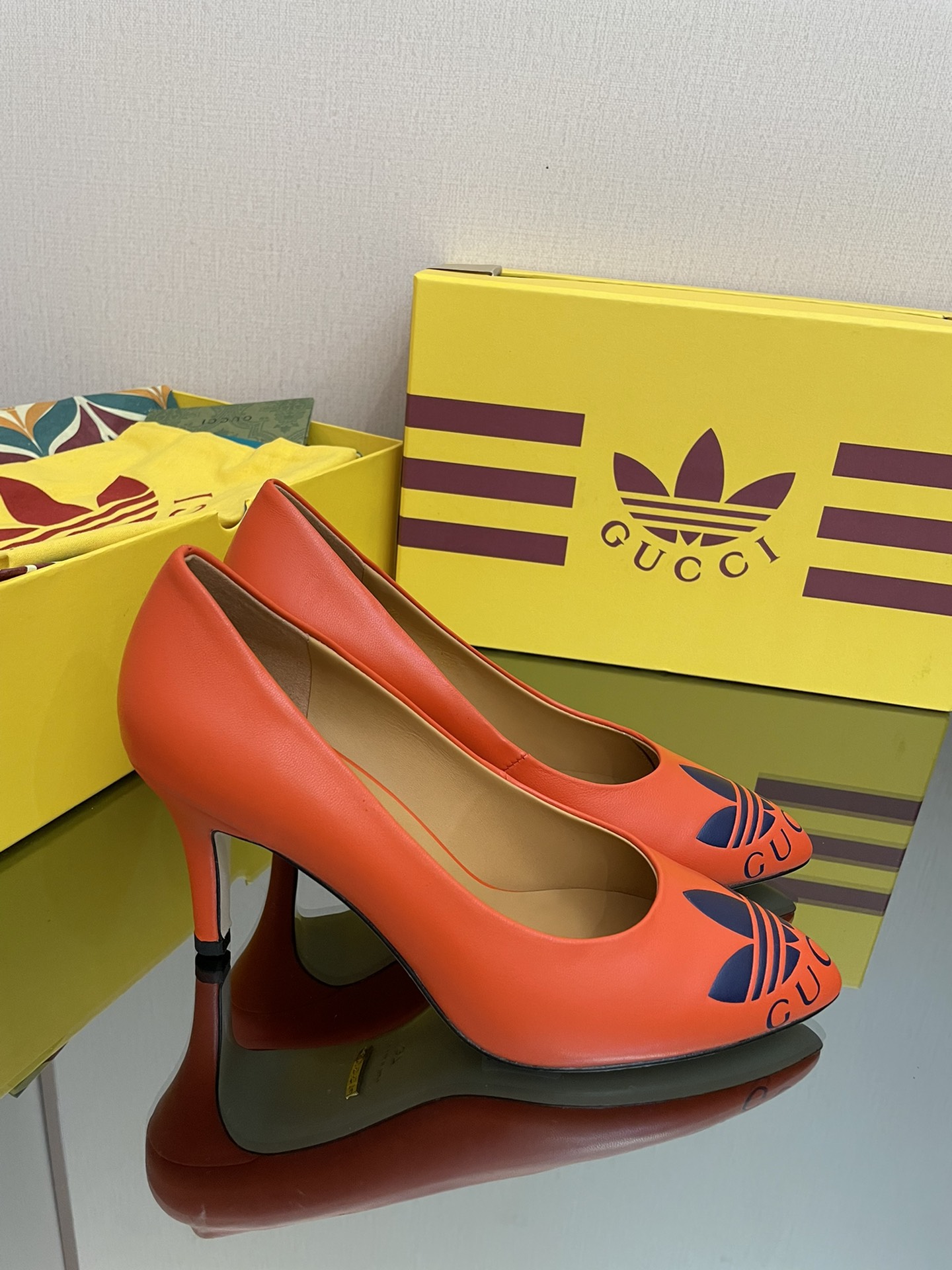 Gucci x Adidas Women’s Trefoil Pump Orange For Women GG 702213 C9D00 7519