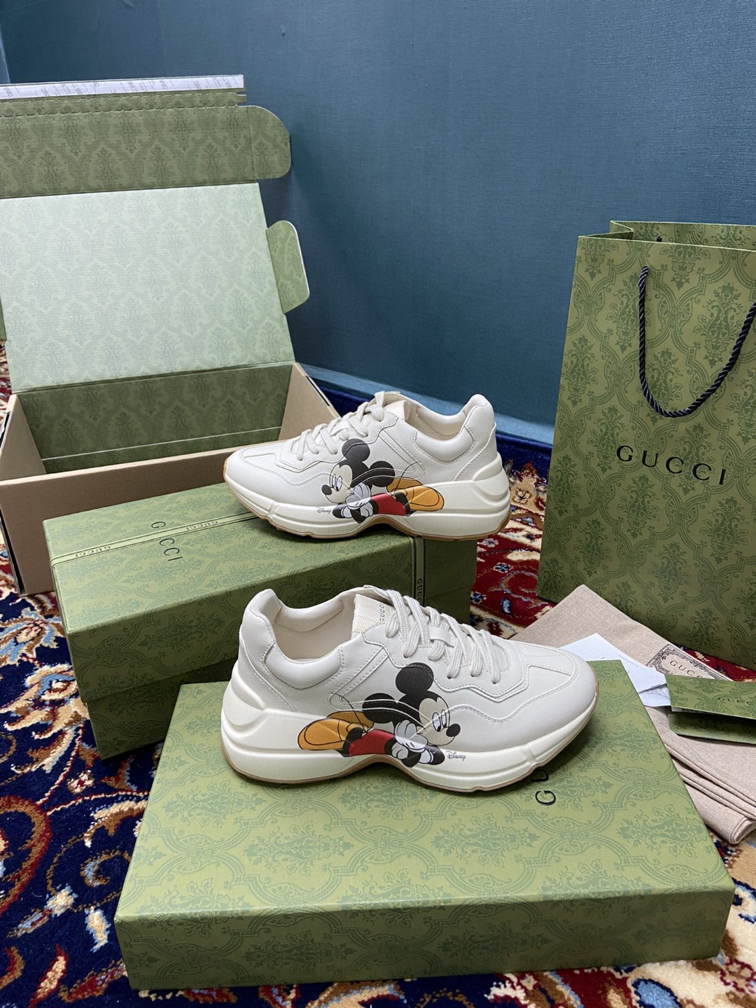 Gucci x Disney Women’s Rhyton Sneaker With Mickey Mouse White Ivory For Women 602049 DRW00 9522