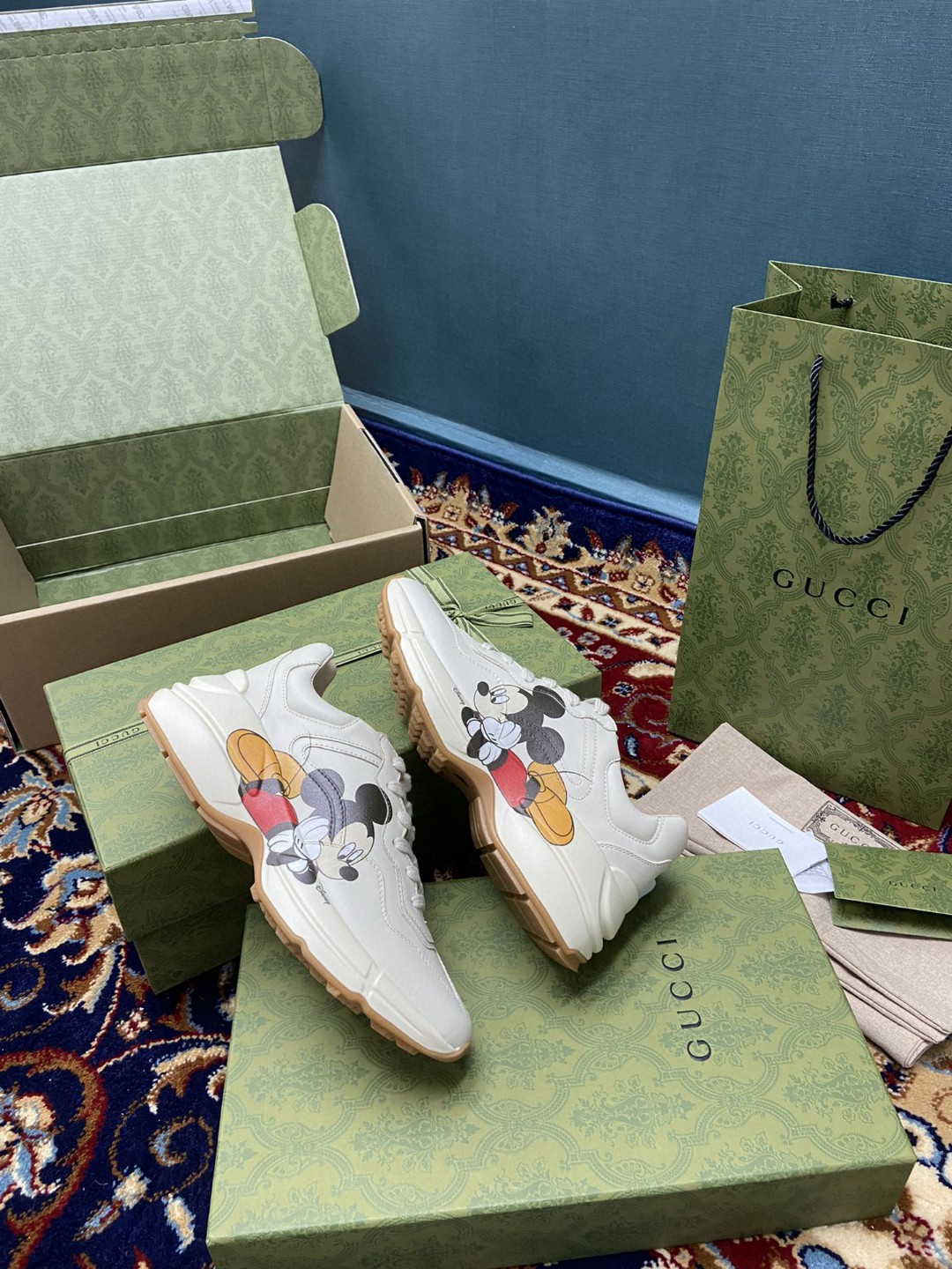 Gucci x Disney Women’s Rhyton Sneaker With Mickey Mouse White Ivory For Women 602049 DRW00 9522