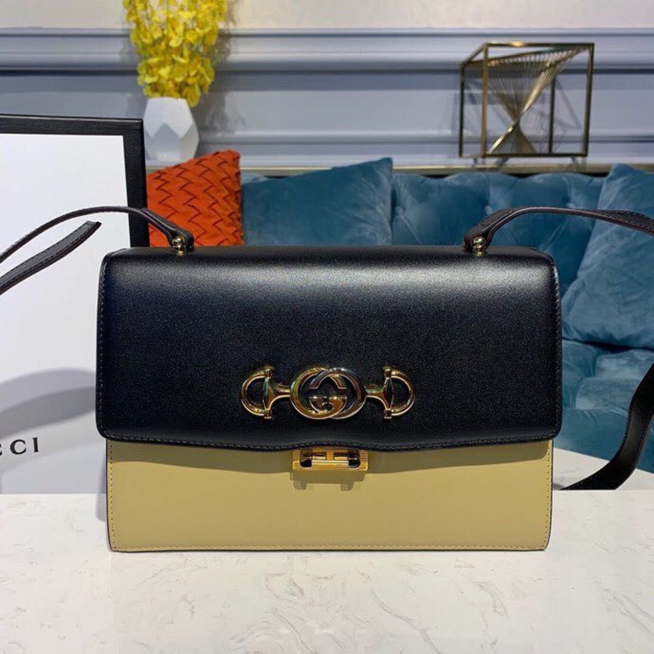 Gucci Zumi Grained Small Shoulder Bag Black And Beige Smooth For Women 9in/24cm GG 576388