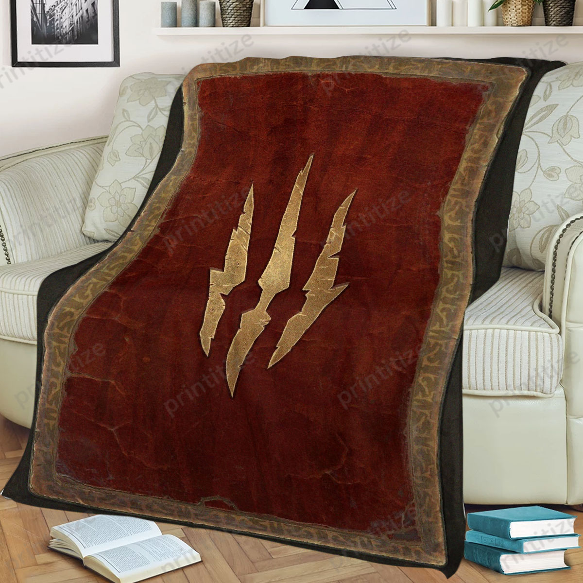 Gwent Claws Fleece Blanket