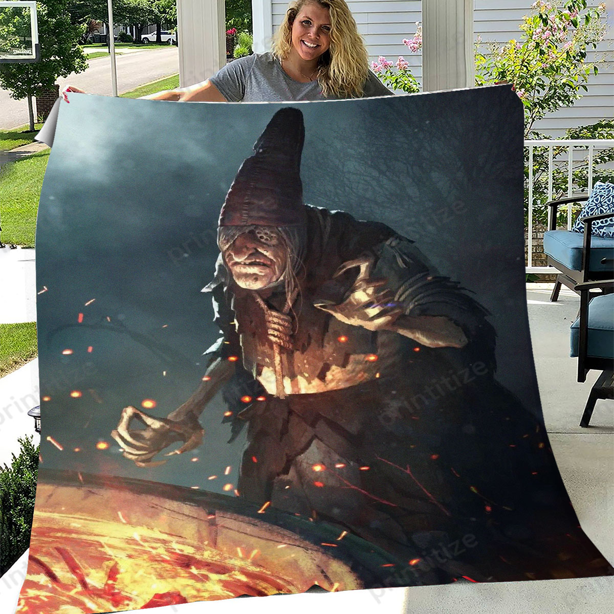 Gwent Crone Weavess Fleece Blanket