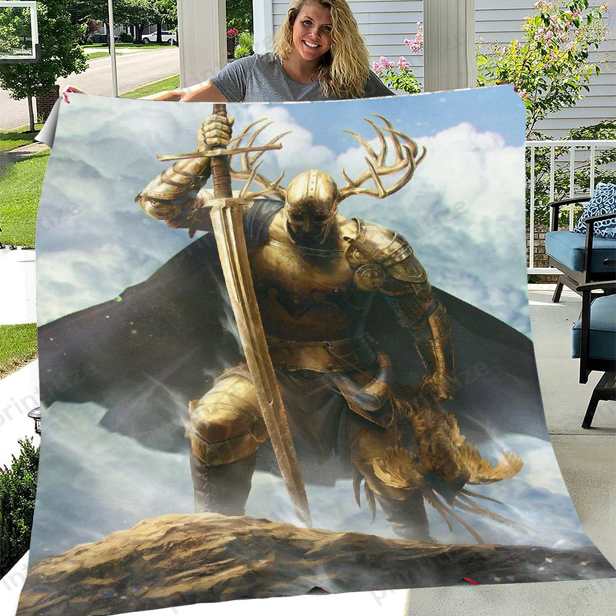 Gwent Hemdall Fleece Blanket