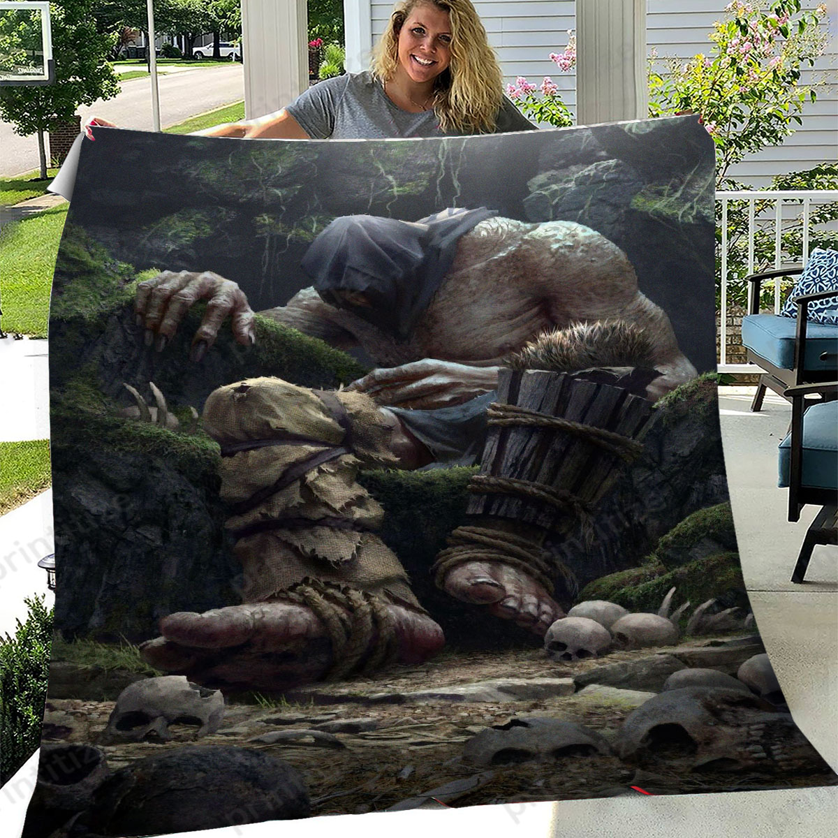 Gwent Old Spear Tip Fleece Blanket