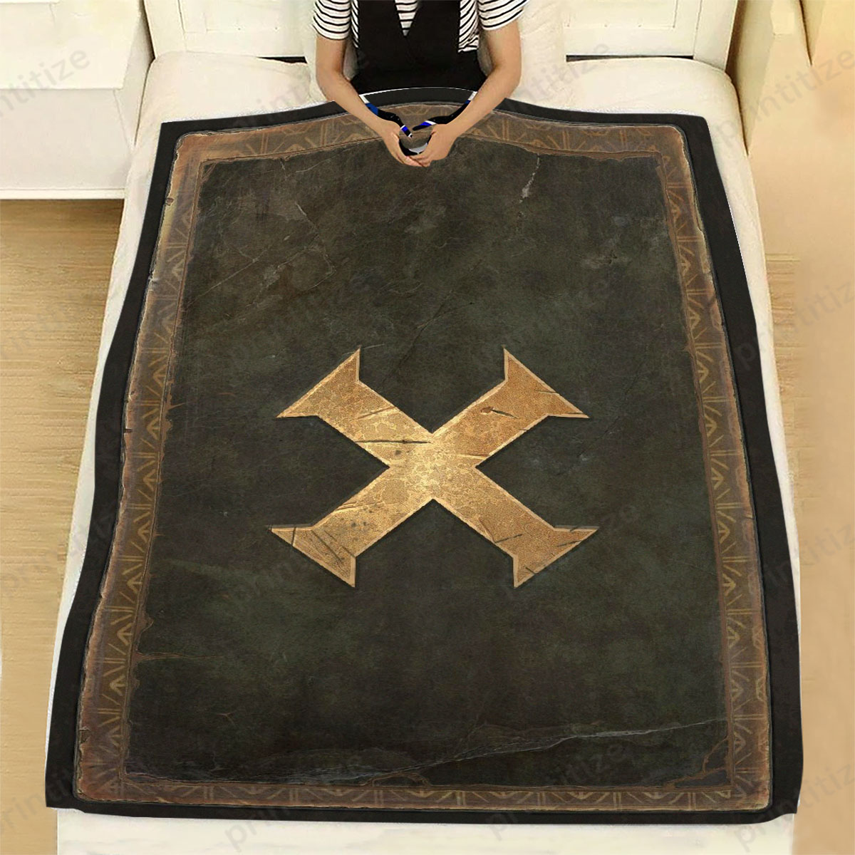 Gwent X Card Back Fleece Blanket