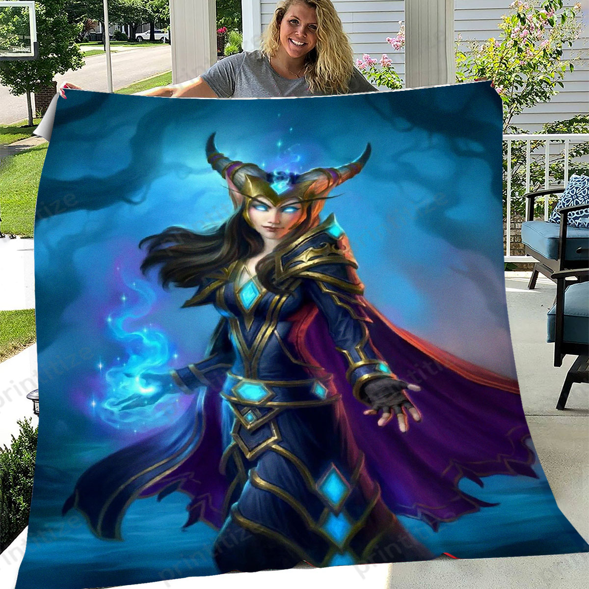 Hearthstone Countess Ashmore Fleece Blanket