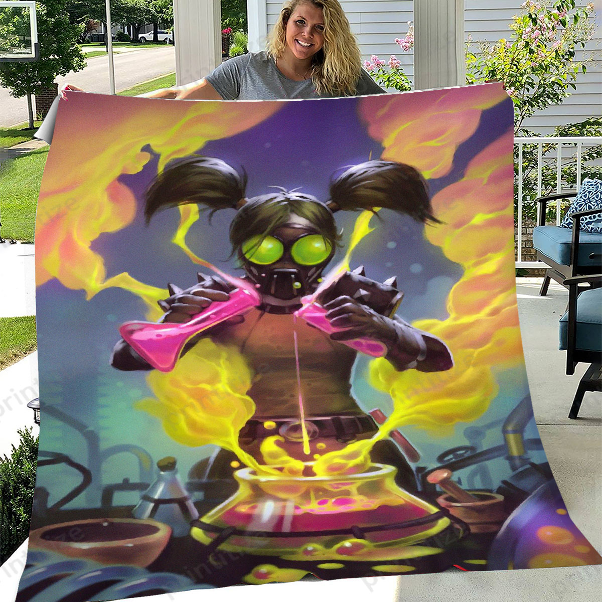 Hearthstone Myra Rotspring Fleece Blanket