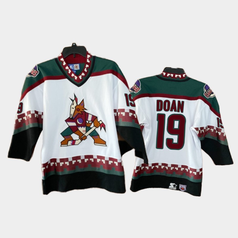 Howling Coyote Shane Doan #19 Classic Kachina White Retired number Jersey
