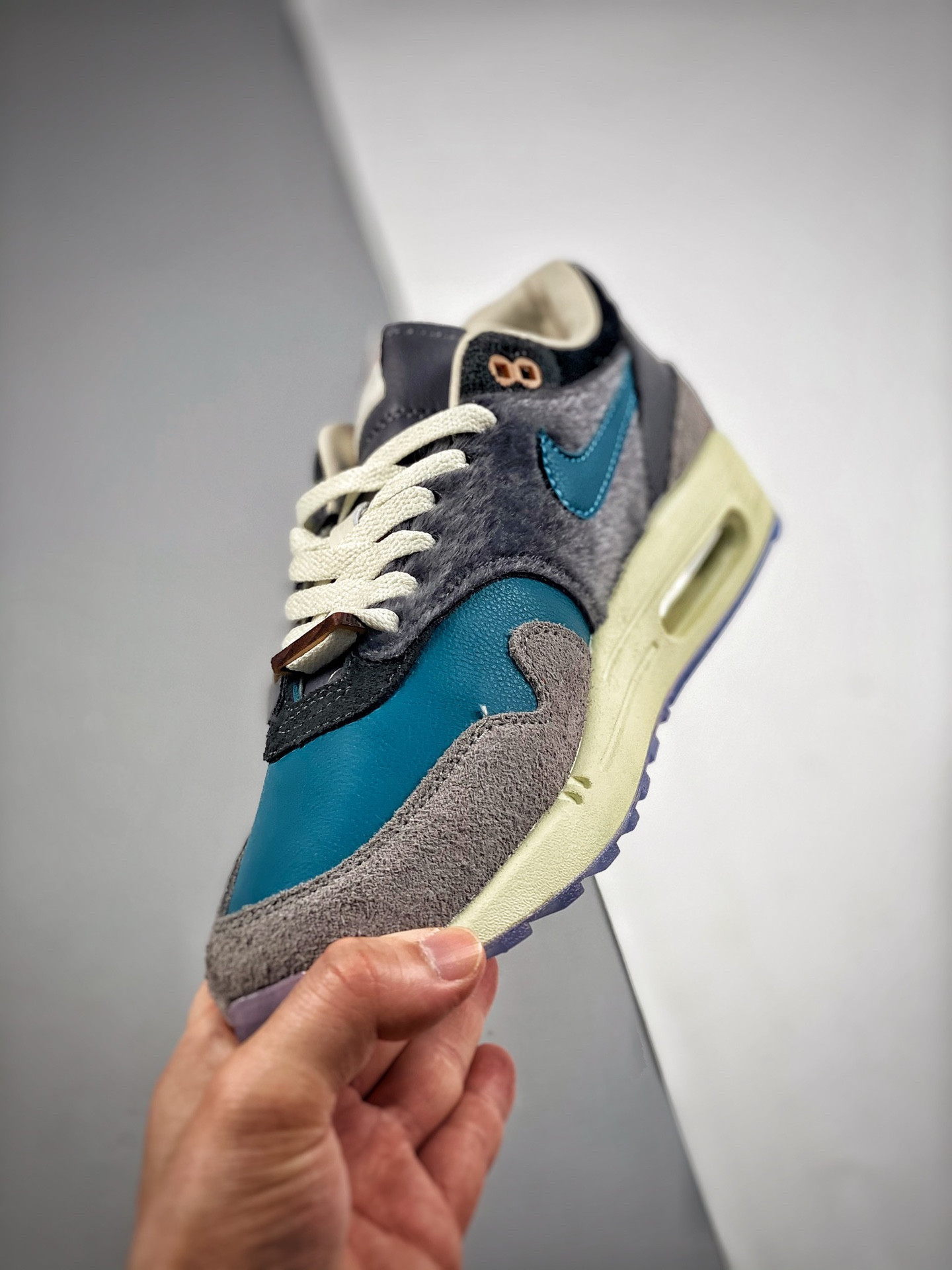 Kasina X Nike Air Max 1 Won-Ang Particle Grey/Dark Teal Green For Sale