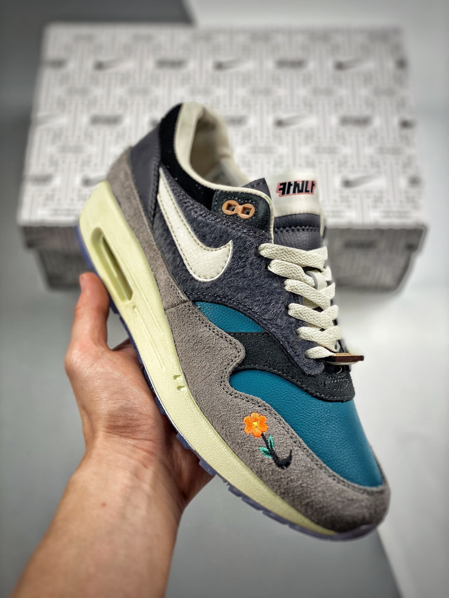 Kasina X Nike Air Max 1 Won-Ang Particle Grey/Dark Teal Green For Sale