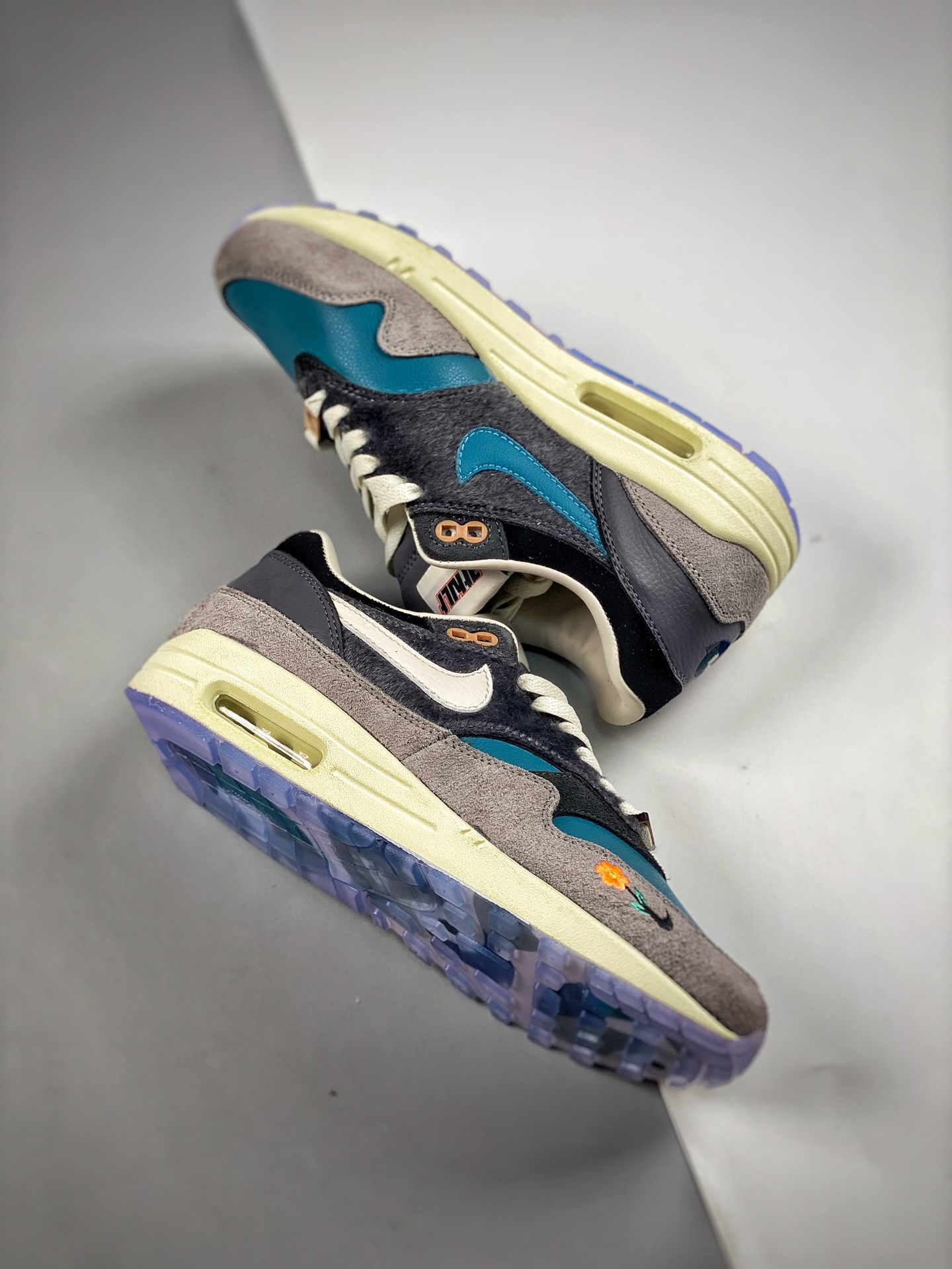Kasina X Nike Air Max 1 Won-Ang Particle Grey/Dark Teal Green For Sale