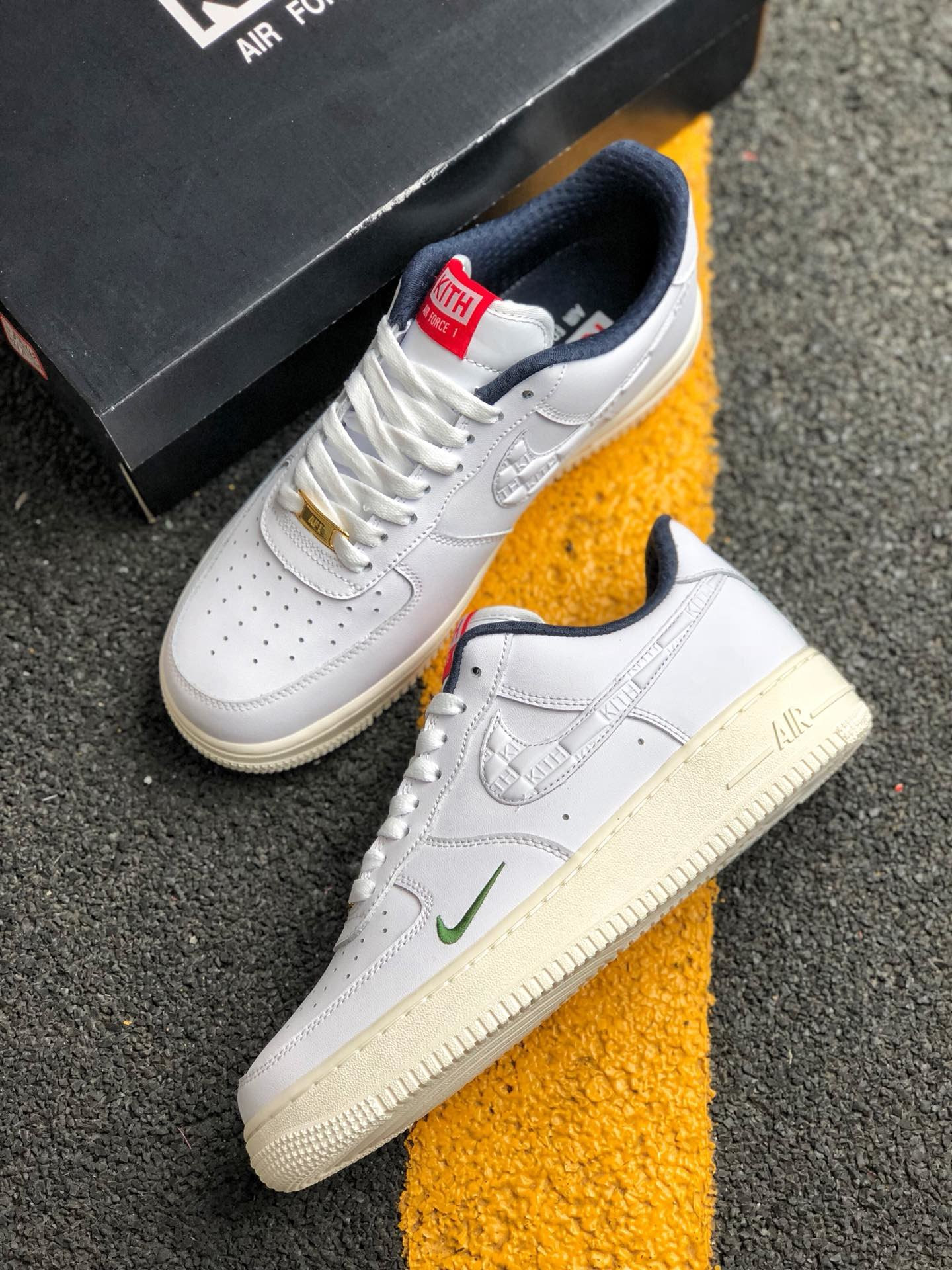 Kith x Nike Air Force 1 Low White/University Red-Metallic Gold For Sale