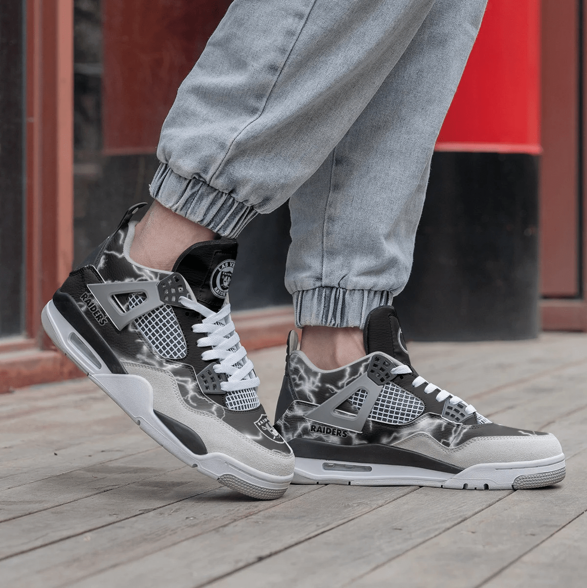 Las Vegas Raiders Air Jordan 4 Sneaker