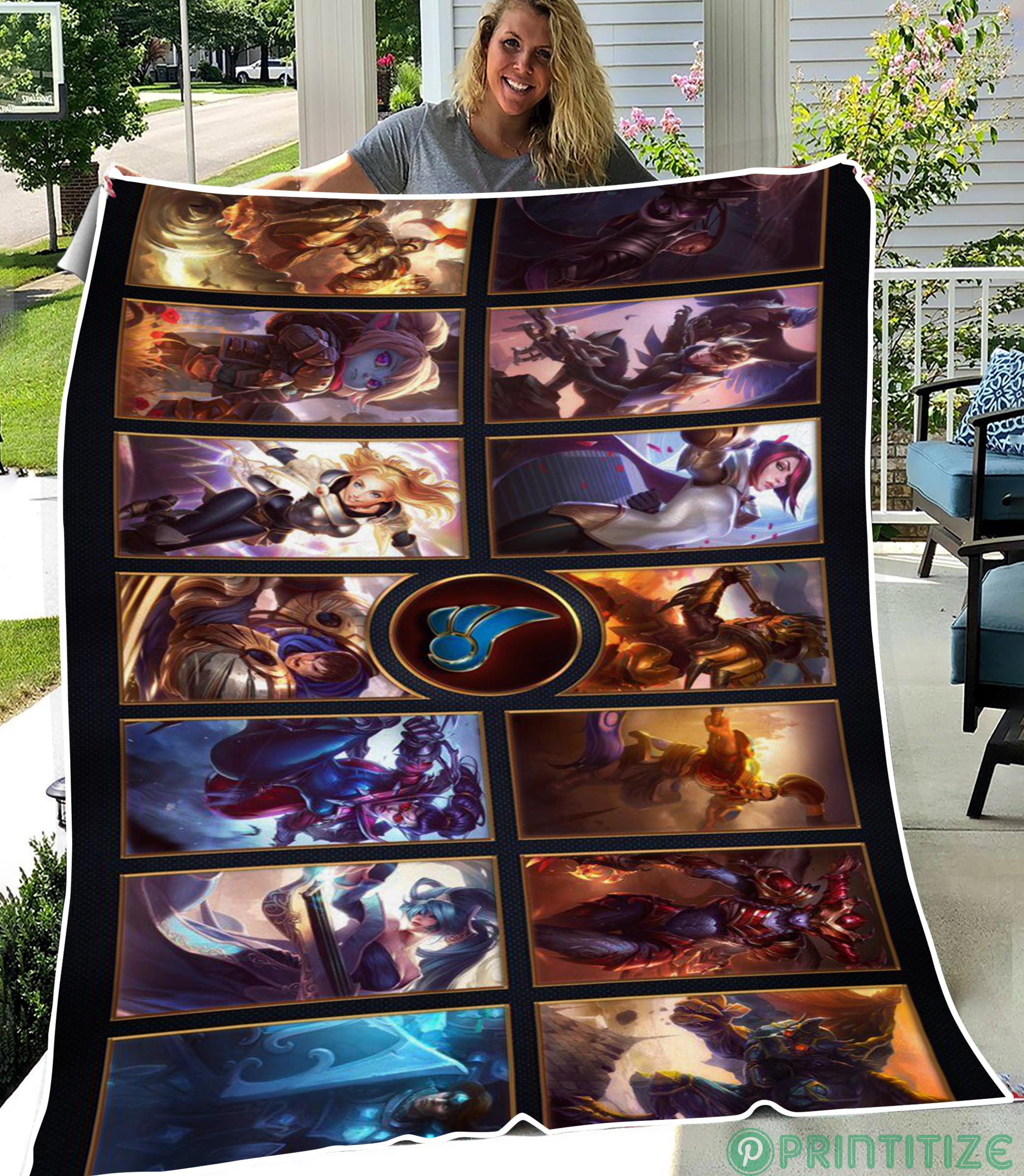 League of Legends Demacia Champ Fleece Blanket