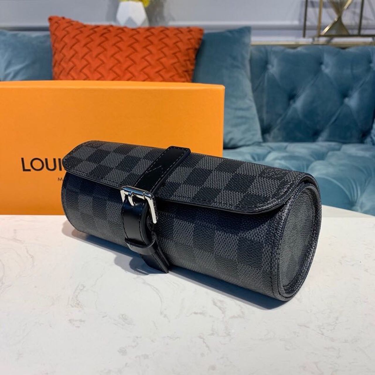 Louis Vuitton 3 Watch Case Damier Graphite Canvas For Men, Men’s Bags, Travel Bags 7.9in/20cm