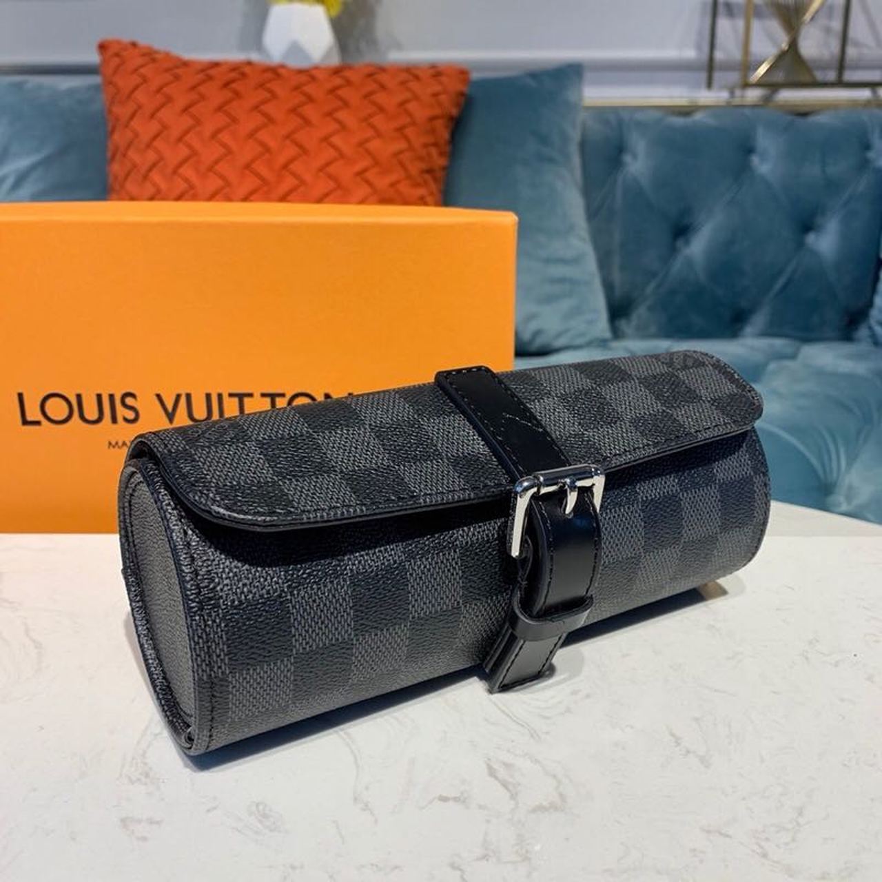 Louis Vuitton 3 Watch Case Damier Graphite Canvas For Men, Men’s Bags, Travel Bags 7.9in/20cm