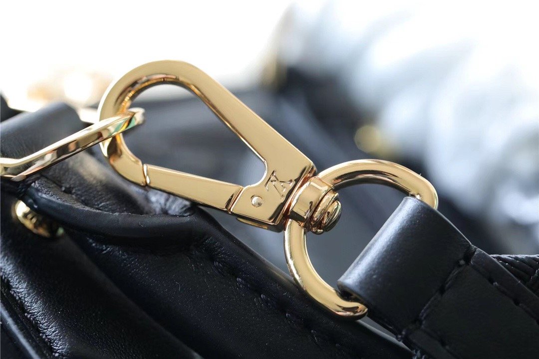 Louis Vuitton Alma BB Bag Handbags,  Shoulder and Cross Body Bags For Women In Black 9.6in/25cm