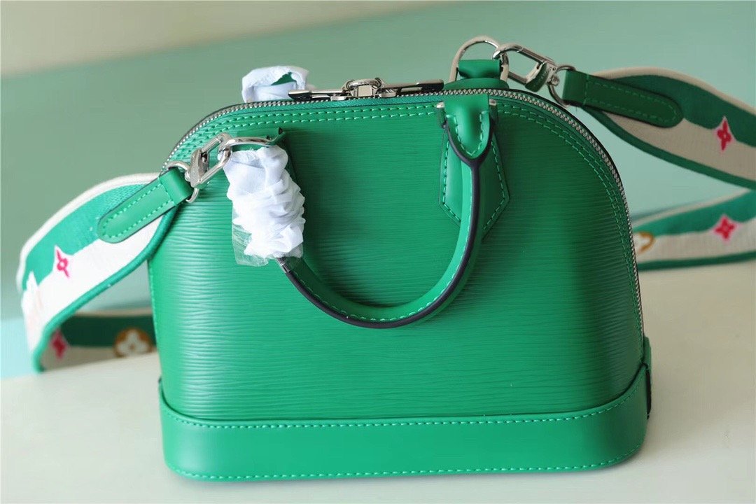 Louis Vuitton Alma BB Epi Green For Women, Women’s Handbags, Shoulder And Crossbody Bags 23.5cm/9.3in LV