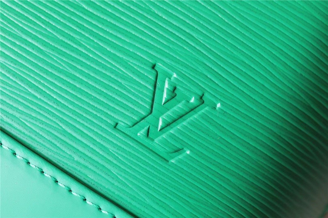 Louis Vuitton Alma BB Epi Green For Women, Women’s Handbags, Shoulder And Crossbody Bags 23.5cm/9.3in LV