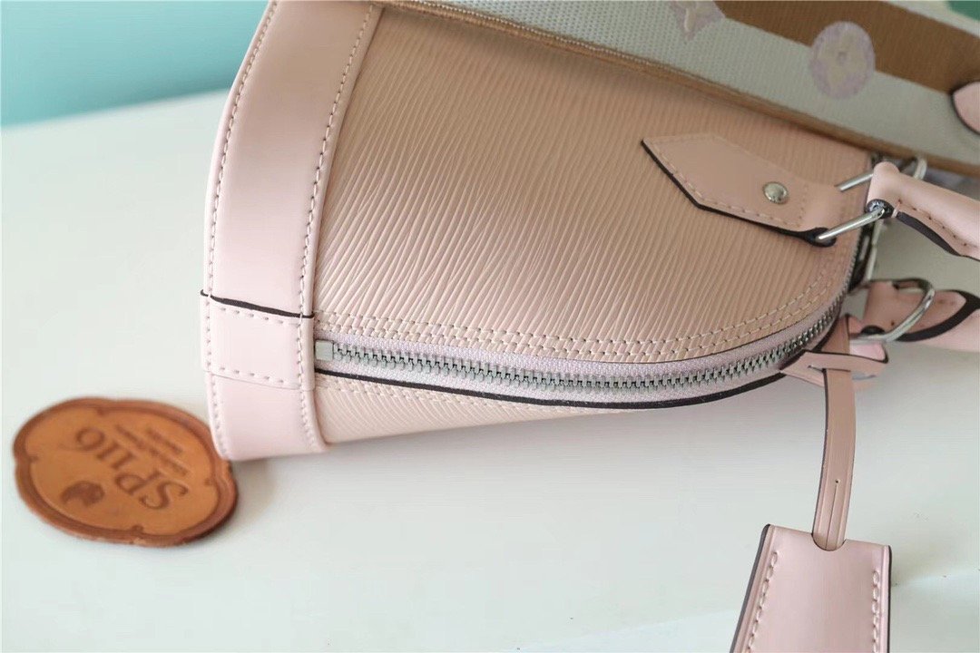 Louis Vuitton Alma BB Epi Quartz White For Women, Women’s Handbags, Shoulder And Crossbody Bags 23.5cm/9.3in LV