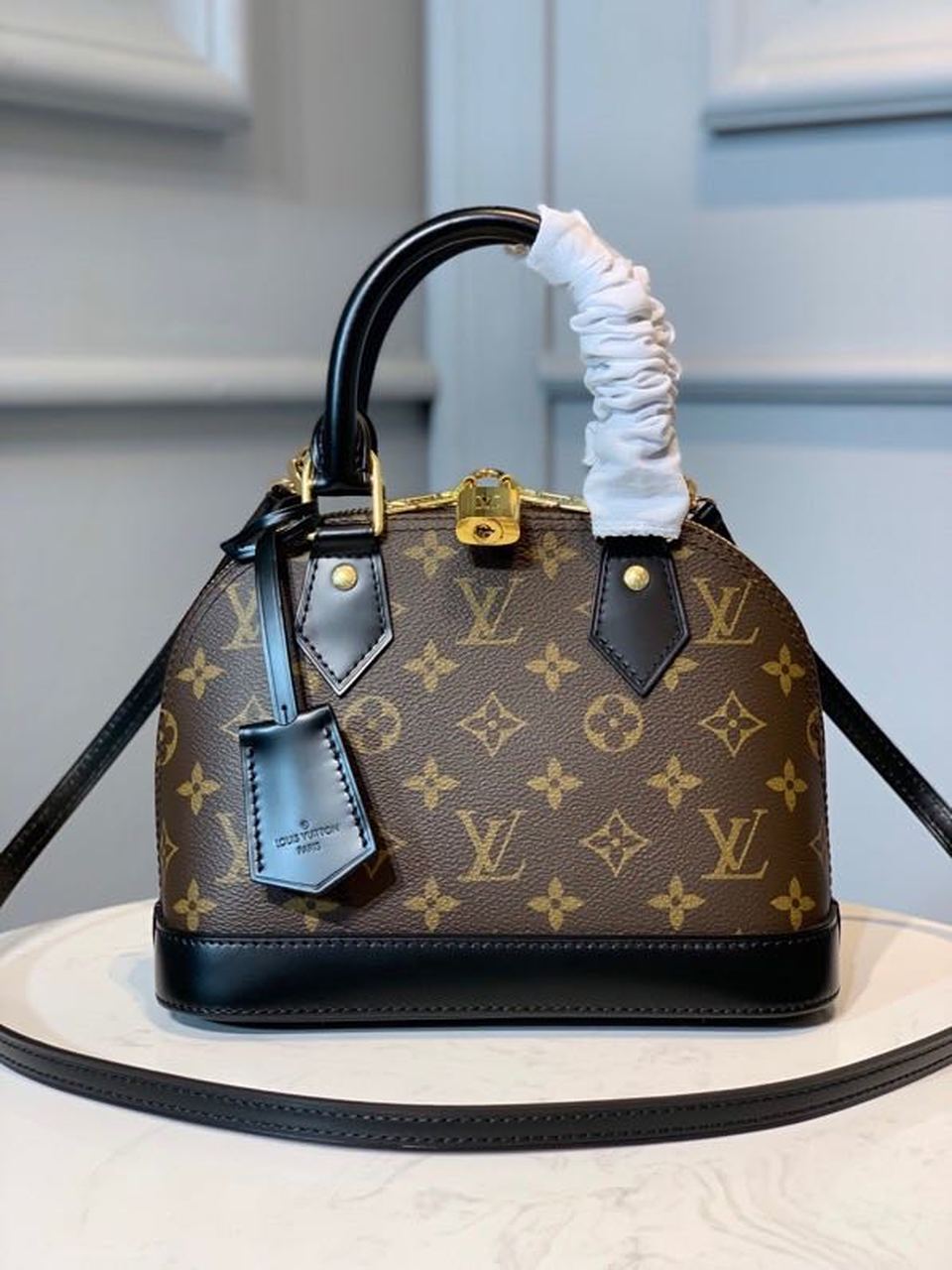 Louis Vuitton Alma BB Monogram Canvas For Women, Women’s Handbags, Shoulder And Crossbody Bags 9.8in/24cm
