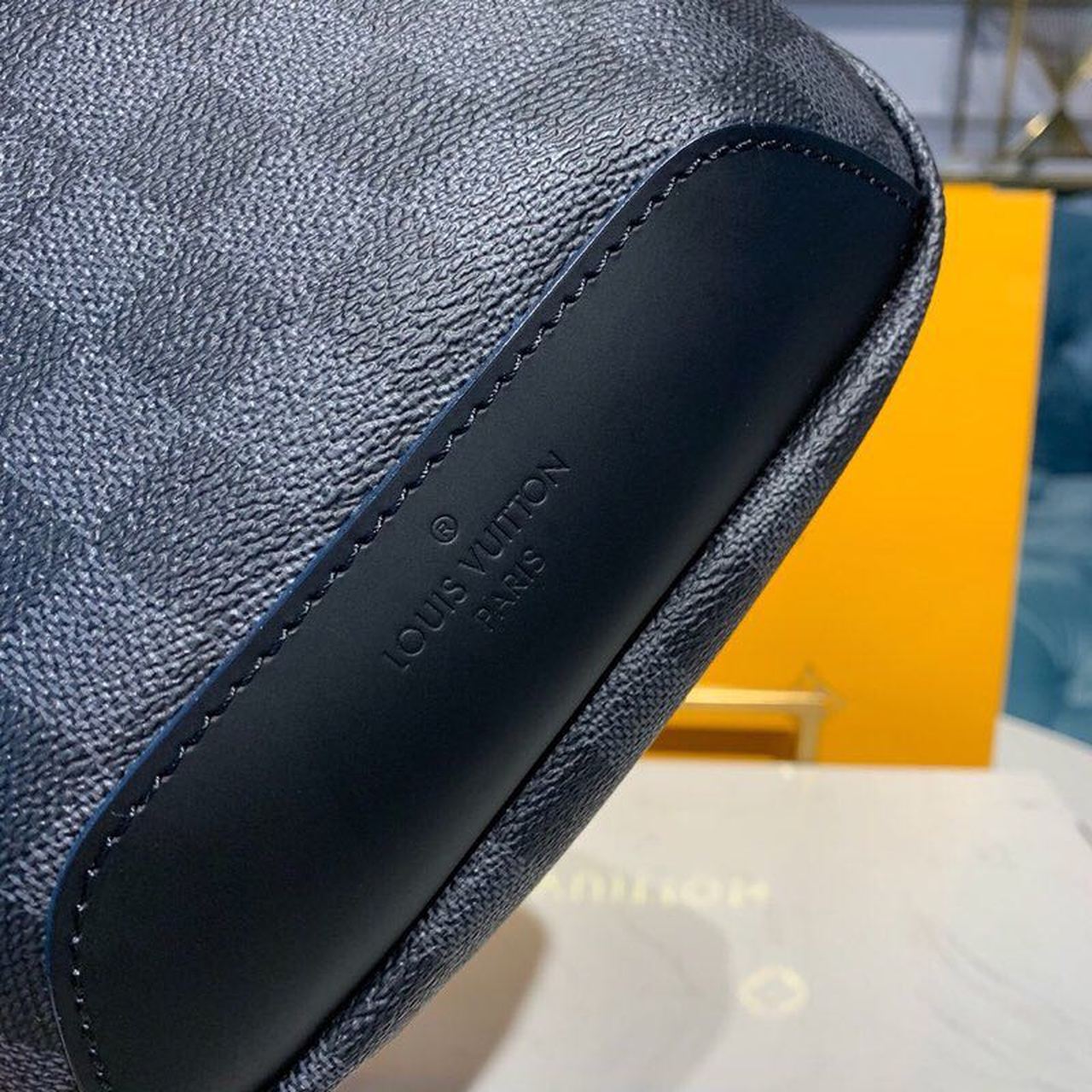 Louis Vuitton Avenue Sling Bag Damier Graphite Canvas Blue For Men, Men’s Bags, Crossbody Bags 12.2in/31cm