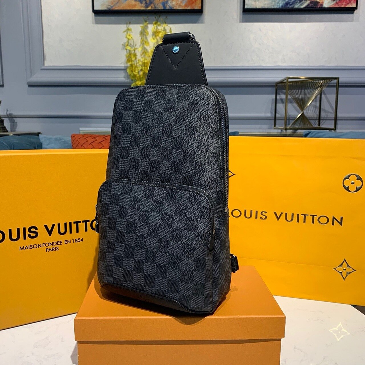 Louis Vuitton Avenue Sling Bag Damier Graphite Canvas For Men, Men’s Bags, Shoulder And Crossbody Bags 12.2in/31cm