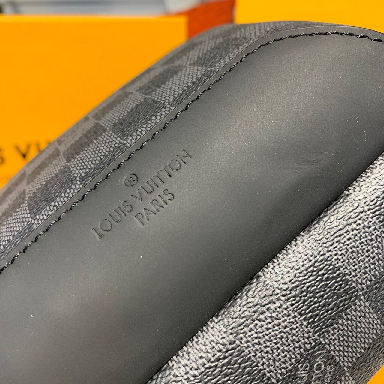 Louis Vuitton Avenue Sling Bag Damier Graphite Canvas For Men, Men’s Bags, Shoulder And Crossbody Bags 12.2in/31cm