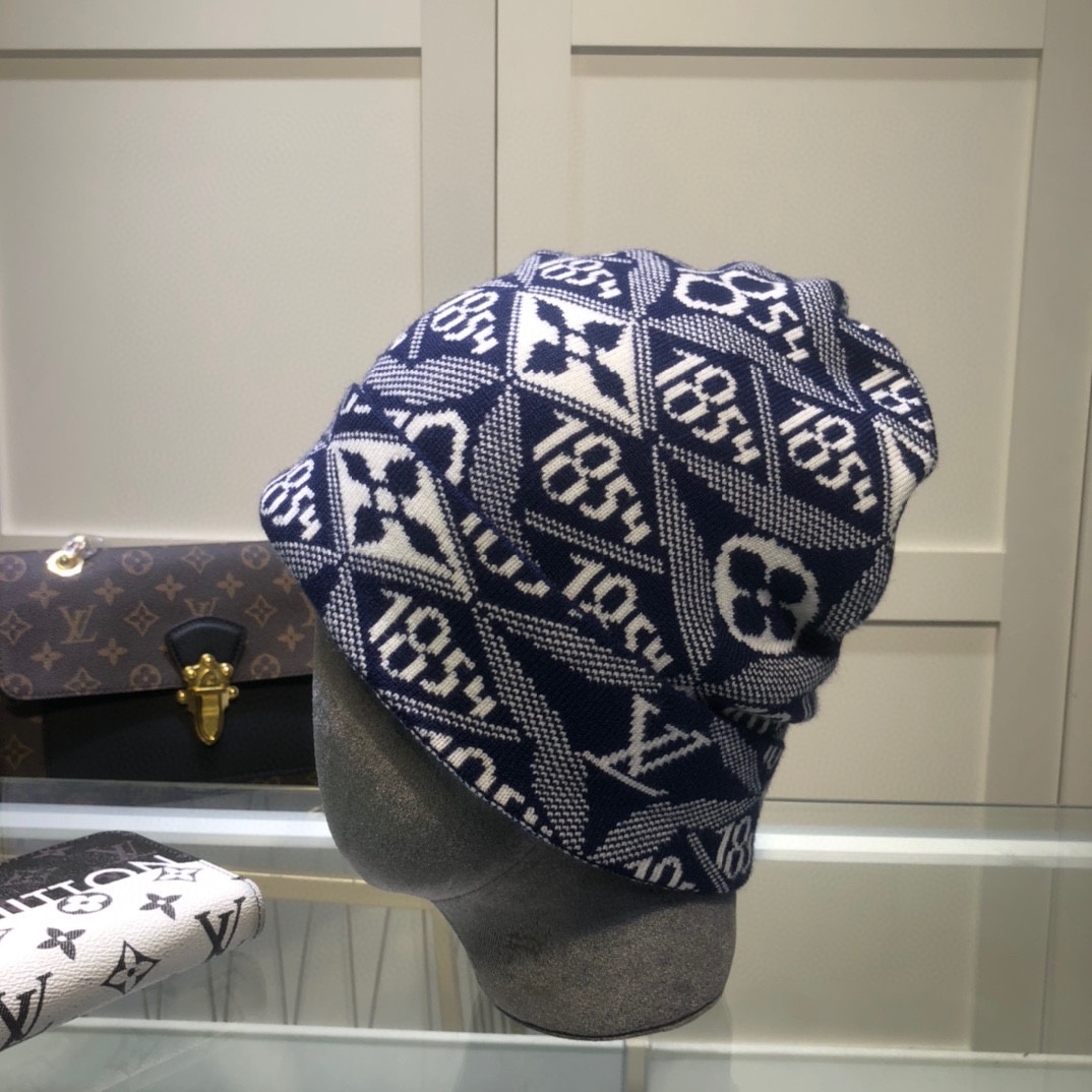 Louis Vuitton Beanie In Blue LV Headwear